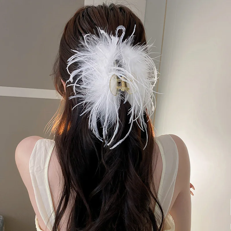 

Fashion Ostrich Feather Hair Clip White Black Shark Hair Claw Hairpins For Women Girls Headwear Hair Accessories 2022 Trendy