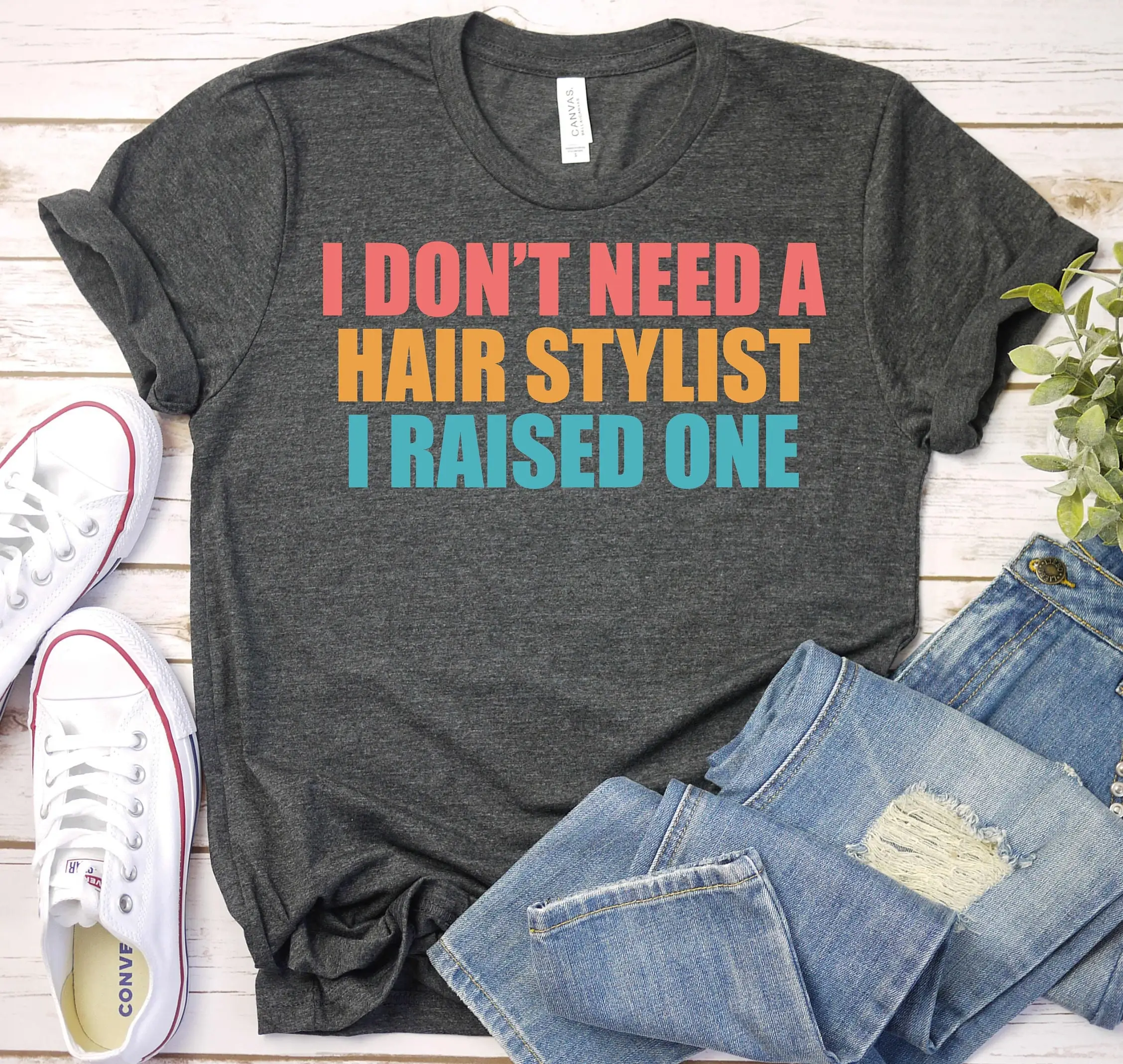 Hairstylist Mom T Shirt Hair Dresser Retro Stylist Cosmetologist Hairdresser