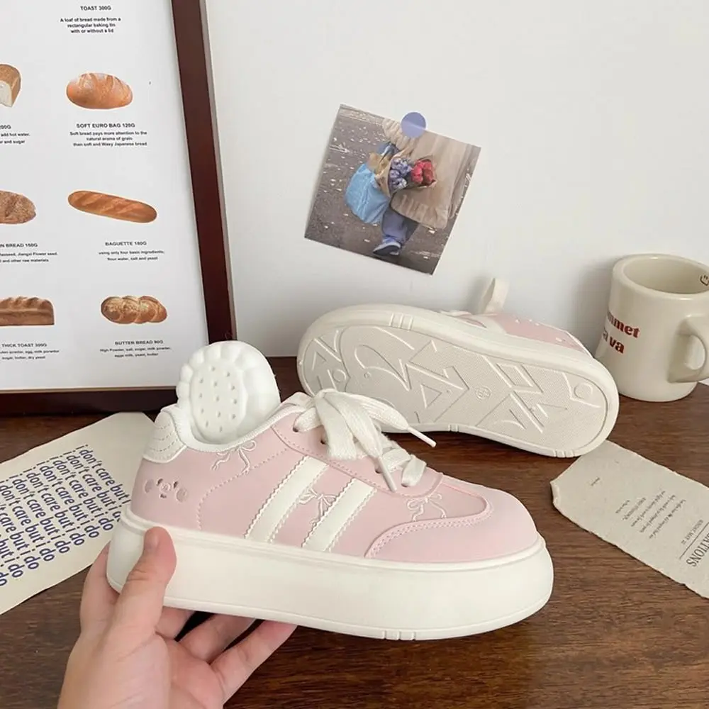 sapatos-casuais-de-sola-grossa-feminina-2025-novo-outono-versatil-estudante-sapatos-planos-sola-de-borracha-confortavel-dedo-do-pe-redondo-forro-de-malha