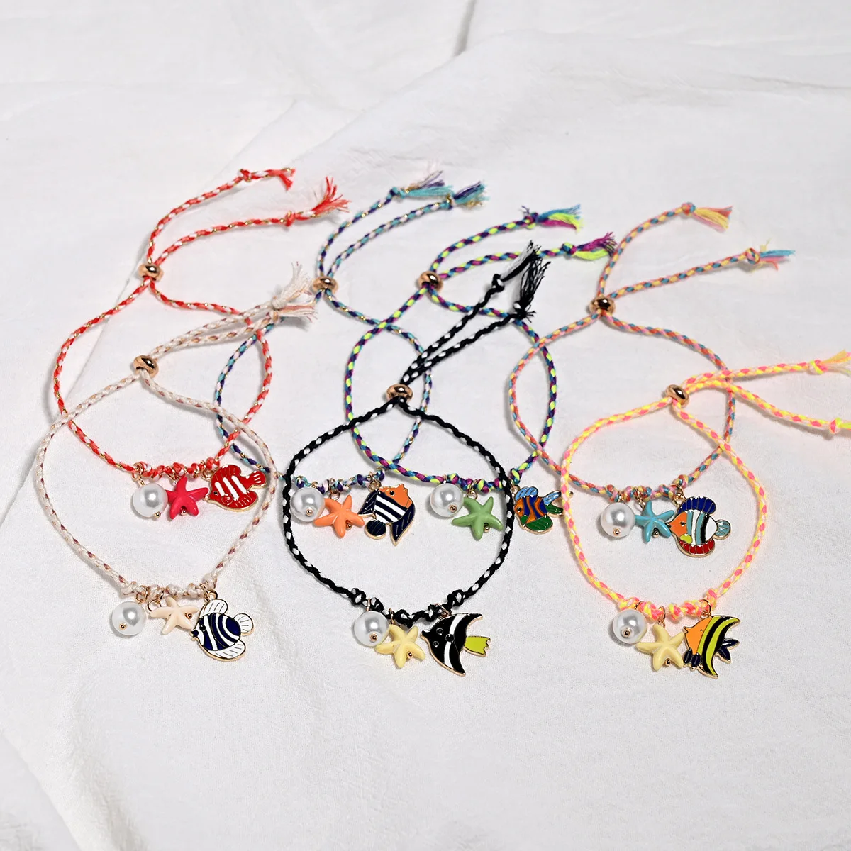 Meetvii Boho Colorful String Anklets for Women Starfish Pendant Summer Beach Adjustable Ocean-Themed Foot Jewelry