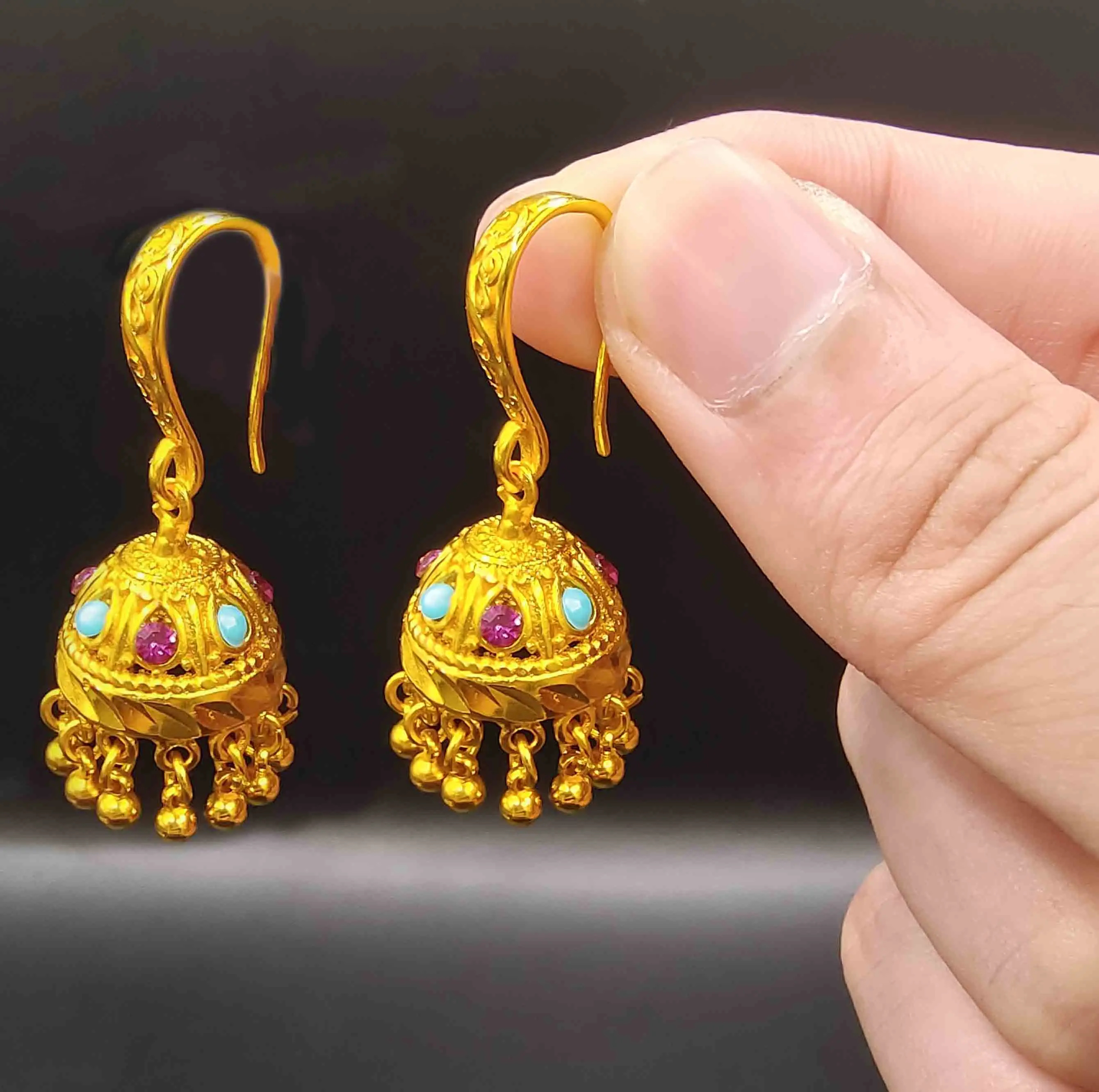 New Elegant Earrings For Women 2024 Trend Indian Jhumka Turkish Gold Plated Geometric Dangle Earring Banquet Jewelry Accessories