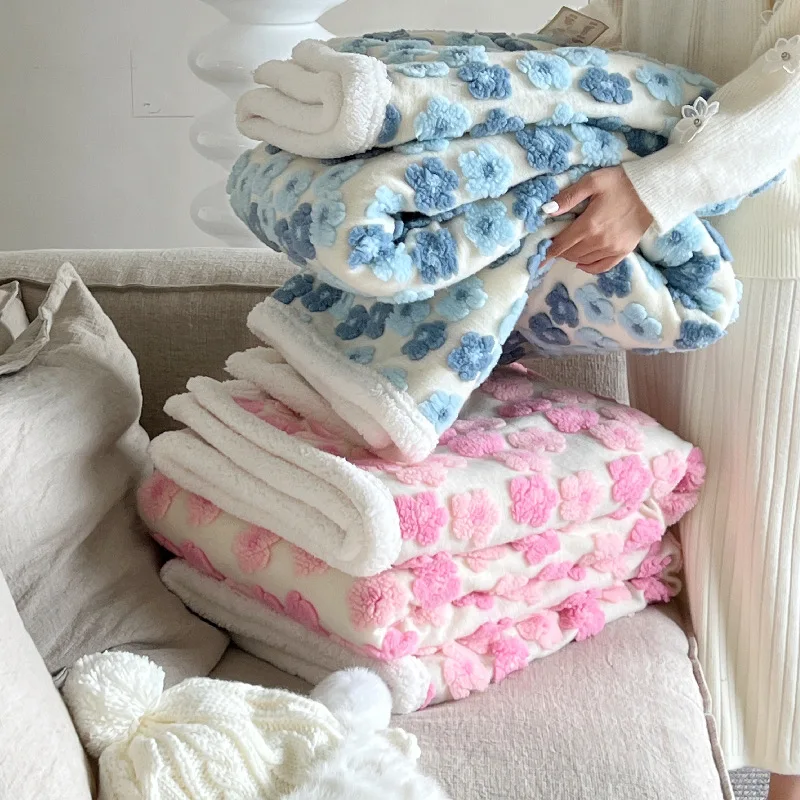 Korean-style Dream Heart Cherry Blossom Blanket Jacquard Lamb Velvet Thickened Office Nap Blanket Casual Simple Sofa Blanket