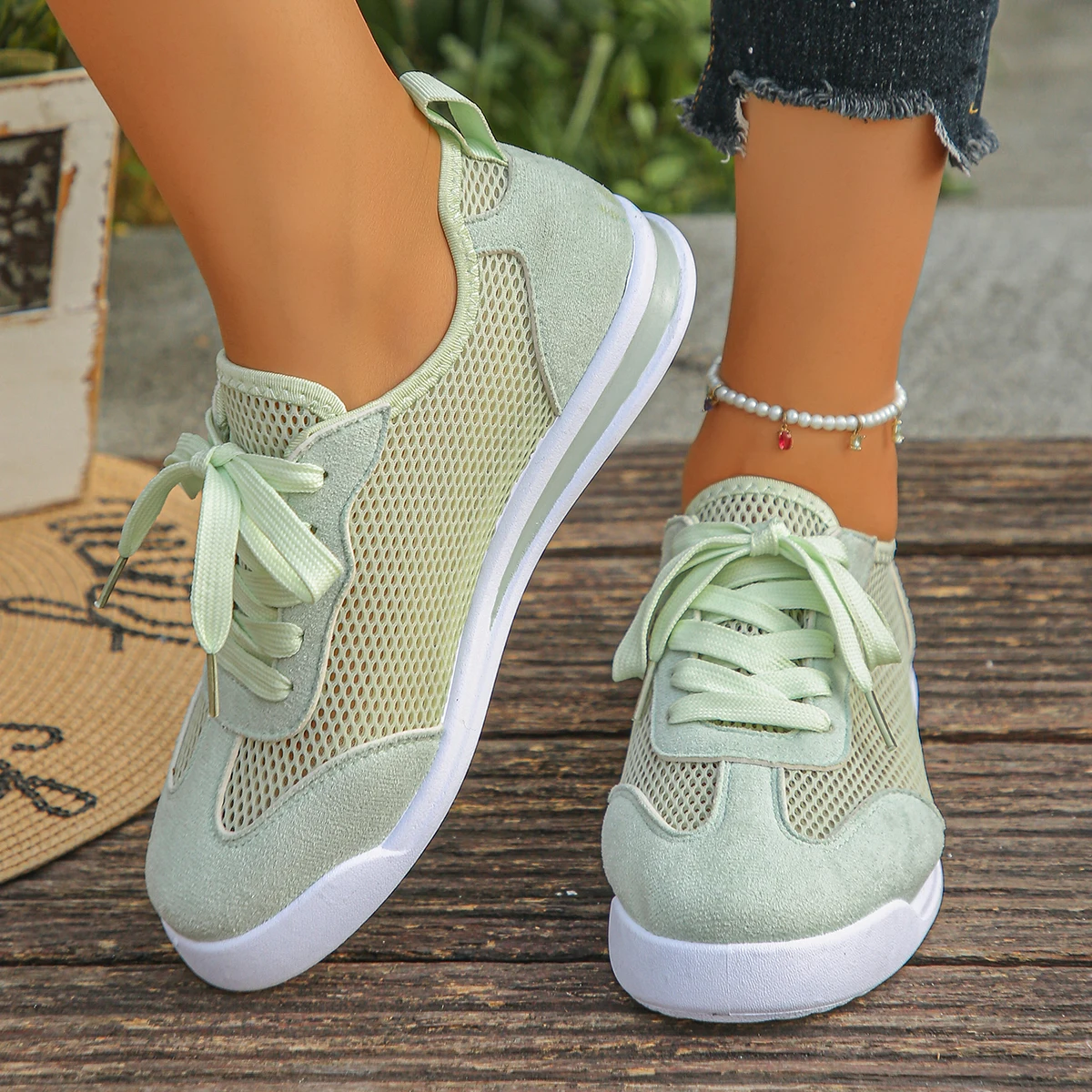 Women's 2026 New Solid Color Patch Design Anti-slip Casual Sports Shoes Summer Mesh Breathable Comfortable Walking Shoes