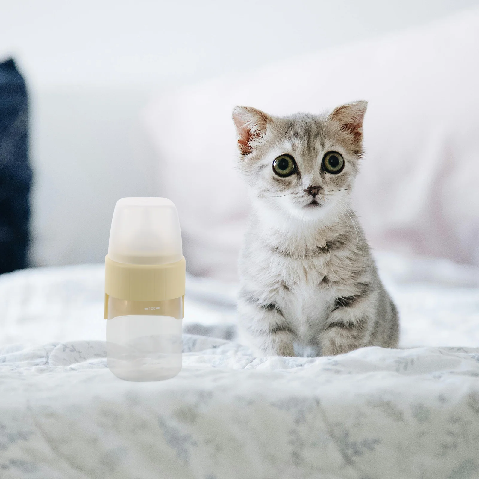 

Pet Nursing Bottle Small Nipple for Newborn Kitten Puppy Feeding Bottle Easy Clean Wide Mouth Portable Milk Feeder