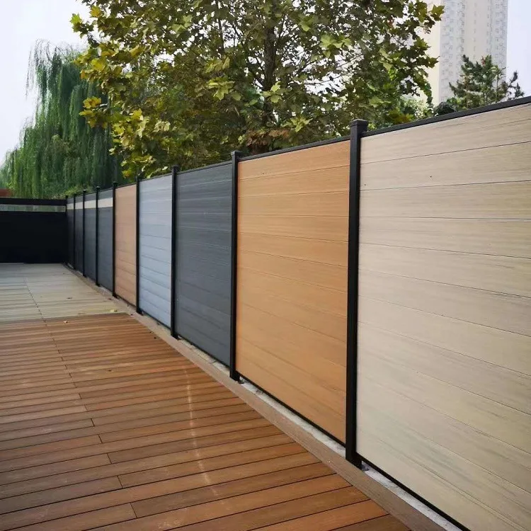 Outdoor WPC Privacy Fence Waterproof Wood Plastic Composite Garden Fencing Durable Decorative Panels For Backyard Patio Villa