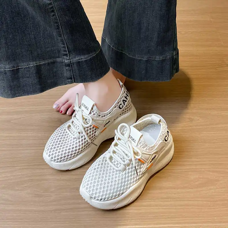 Botas de tacón grueso y fino para mujer, zapatillas clásicas, zapatos de otoño, botas deportivas, corredores de alta calidad