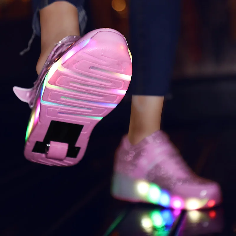 New Style Pink USB Charging Shoe Fashion Girls Boys Women LED Light Roller Skate Shoes Children Kids Sneakers With Wings Wheels