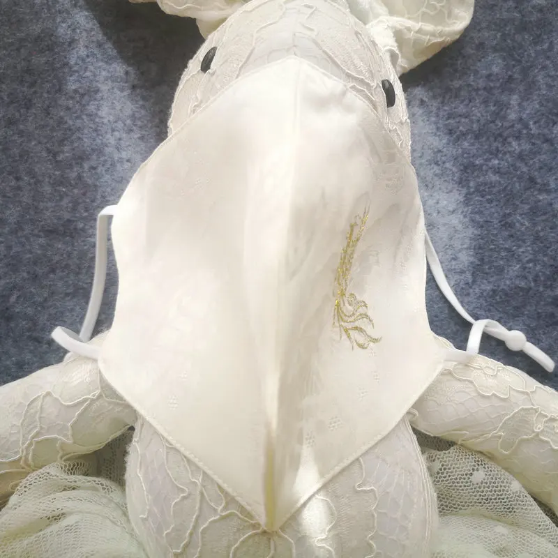 Old Momey Exquisite White Mulberry Silk Masks with Gold Thread Hand-Embroidered Phoenix Pattern Suzhou Embroidery Silk Face Mask