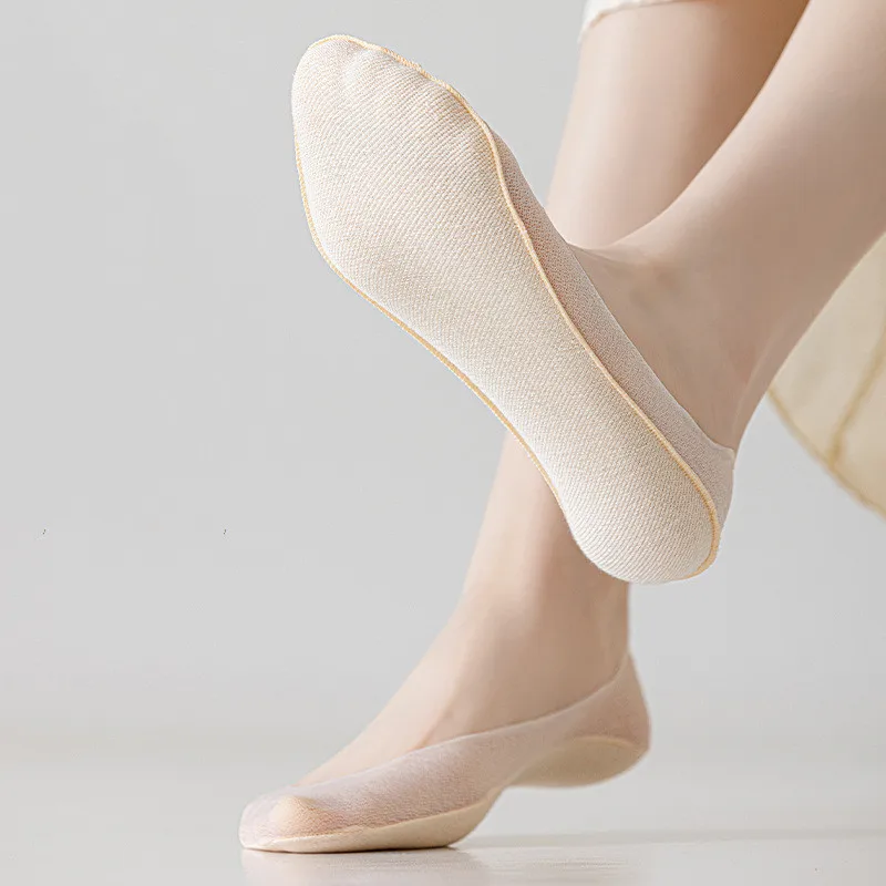 Femmes chaussettes pantoufles décontracté été mince respirant coupe basse bateau chaussettes femmes couleur unie Silicone antidérapant Invisible No Show chaussettes
