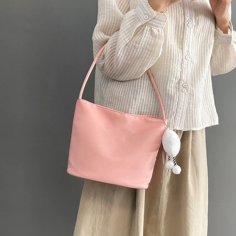 

Fashion Letter Print Armpit Bag, Stylish Nylon Bucket Bag, Nice Birthday Present for Ladies