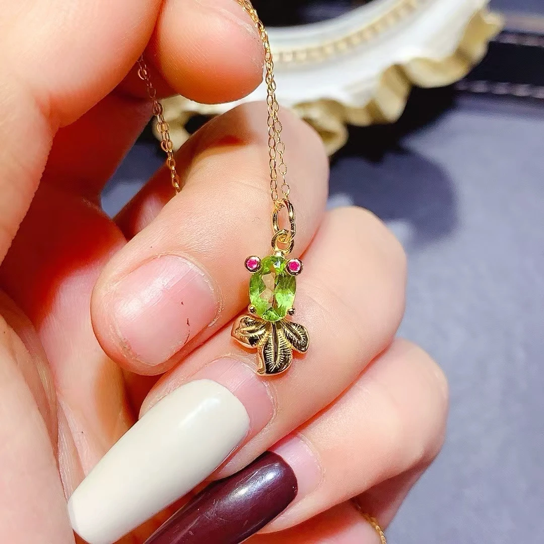KJJEAXCMY Natural Peridot Pendant S925 silver , electroplated locking color process, high clarity Full of luster Support testing