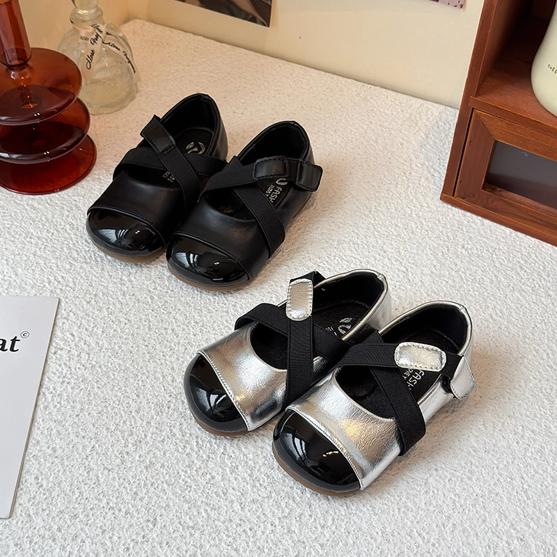 

Черные кожаные туфли для девочек, весна-осень 2024, новые детские туфли-бобы, детская обувь, стильная обувь Мэри Джейн для маленьких девочек