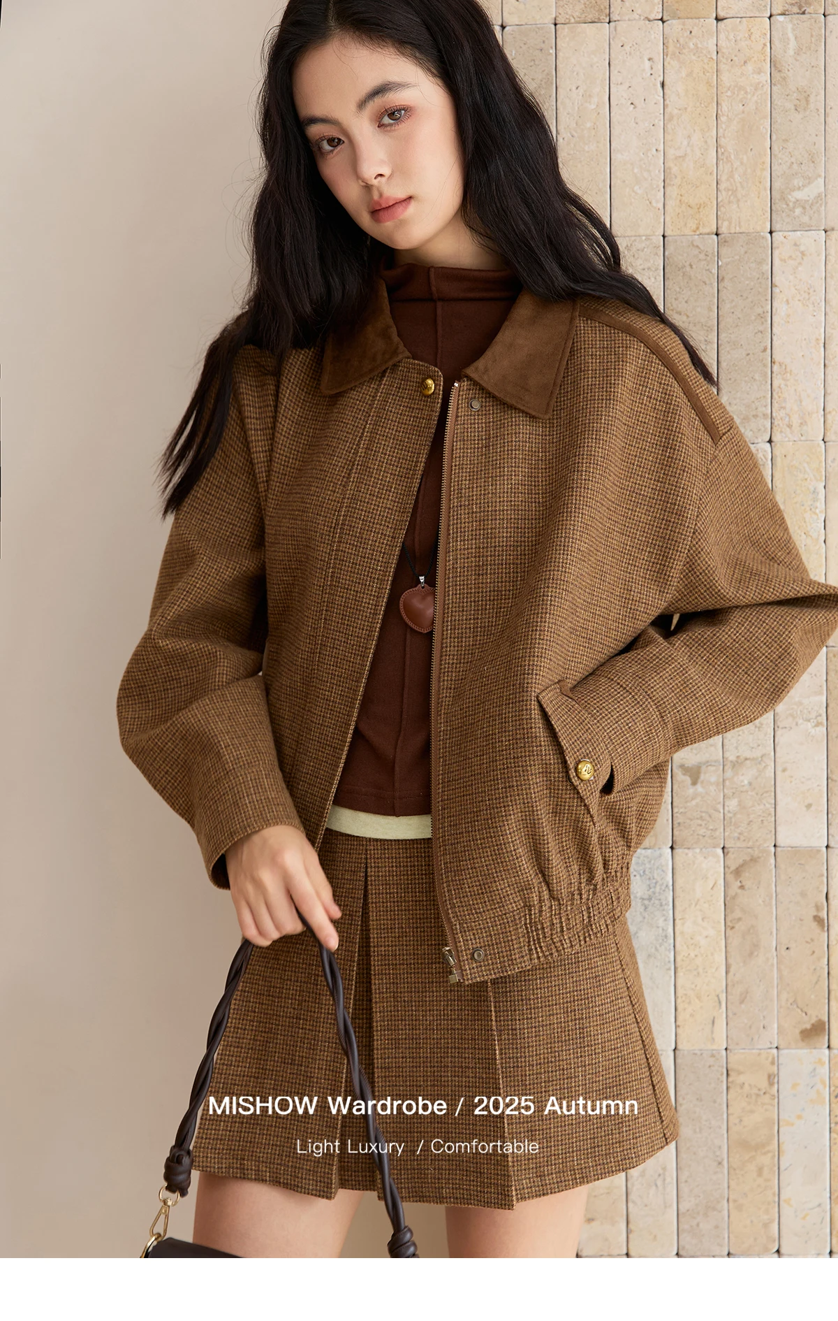 

MISHOW Woman 2 Piece Outfit Set 2025 Autumn Retro Commuter Zipper Jacket Mini Pleated Skirt Plaid Fashion Skirt Suit MXE49T1393