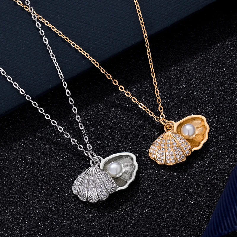 Fashionable and charming artificial pearl necklace delicate vintage European and American scallop conch personality pendant gift