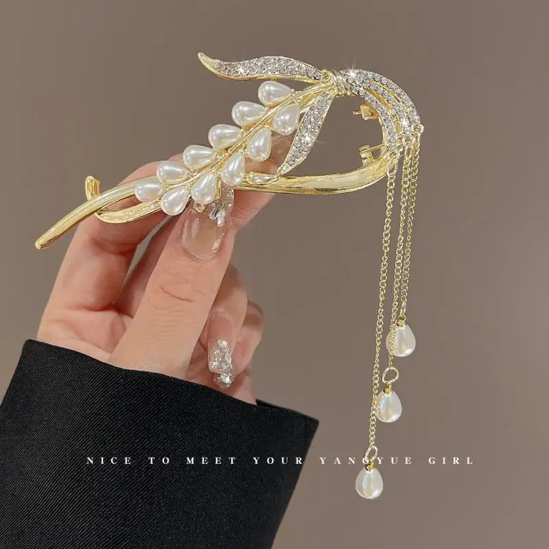 Fashion Crystal Flower Hair Clip for Women Simulated Pearl Hairpin Hair Claw Barrettes Ponytail Clip Girls Jewelry Headwear