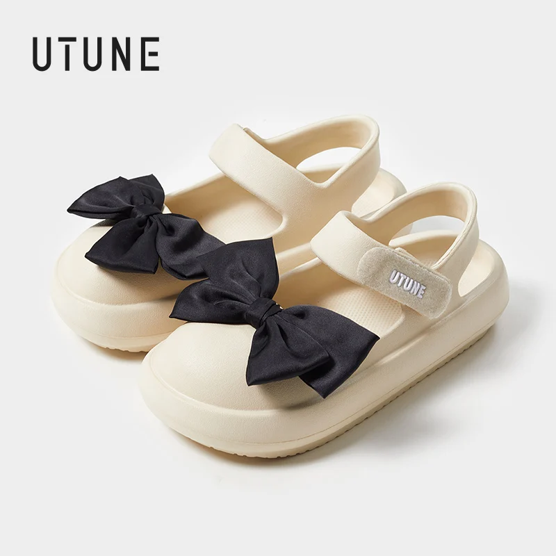 

UTUNE Summer Mary Jane Women's Sandals Stylish Comfortable with Classic Flower Design Breathable Available in Black and White