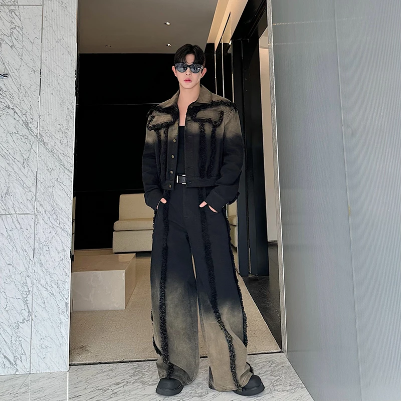 

2025 Новая мужская джинсовая куртка и джинсовый комплект из двух предметов с градиентом цвета, потертый дизайн, свободный крой, элитная уличная мода, молодежный модный