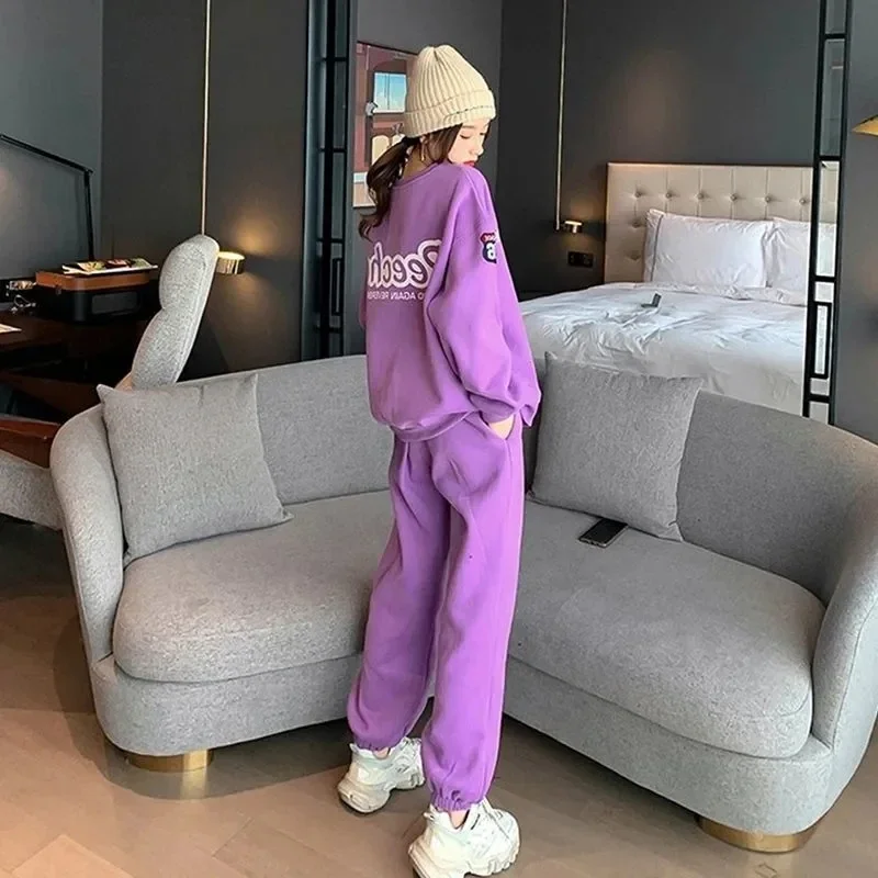سويت شيرت نسائي ملابس الشارع الشهير للركض طقم مكون من قطعتين غير رسمي لخريف وشتاء ملابس مريحة دافئة وسميكة + بدلة رياضية