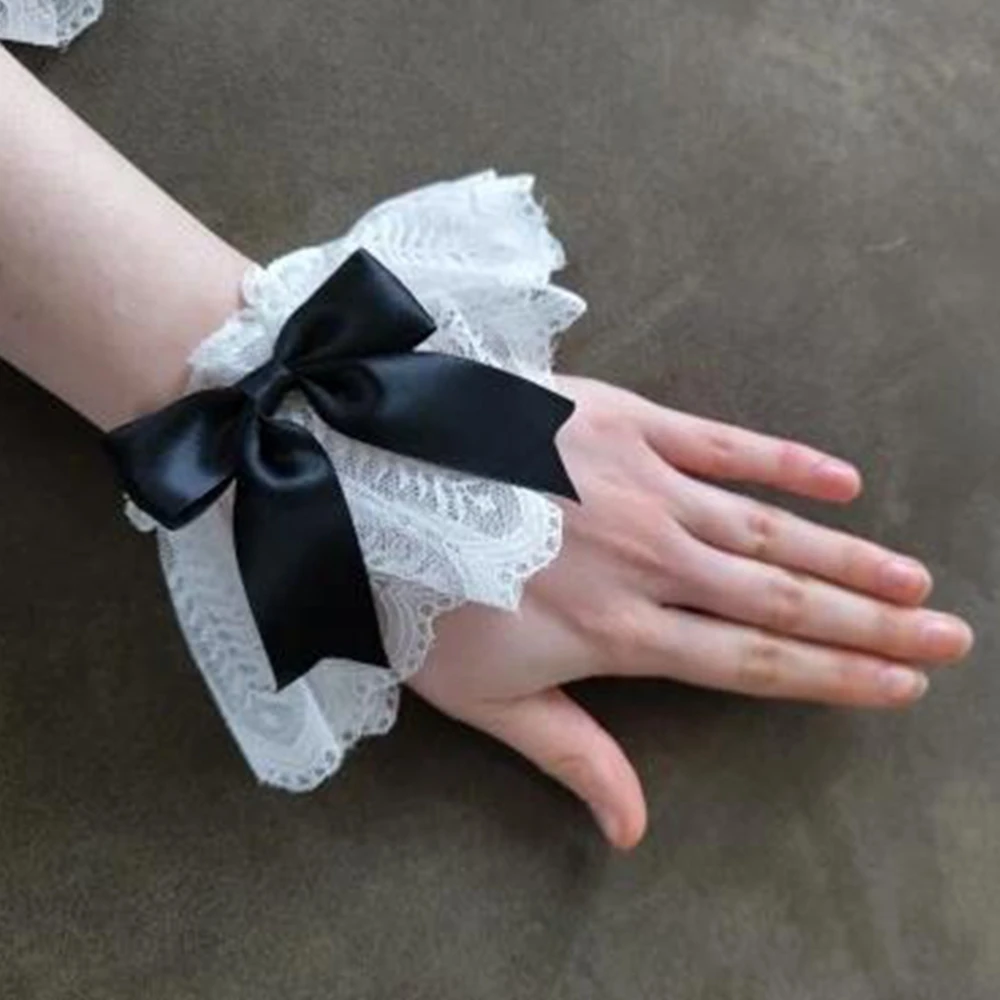 Słodki Lolita ręcznie mankiety na nadgarstki Multicolor japoński Bowknot koronki wykończenia pokojówka Cosplay dla kobiet dziewczyn Party Vintage