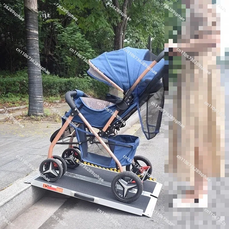 Portable Non-slip Folding Mobile Staircase Ramp Wheelchair Ramp