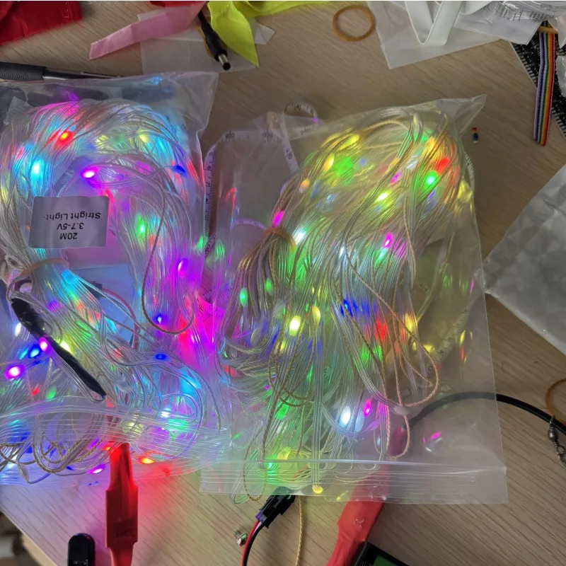 줄 장식용 DDDZ 20M LED 스트링 라이트, 속도와 색상 조절이 가능한 대형 삼각형 LED 델타 풍선 연