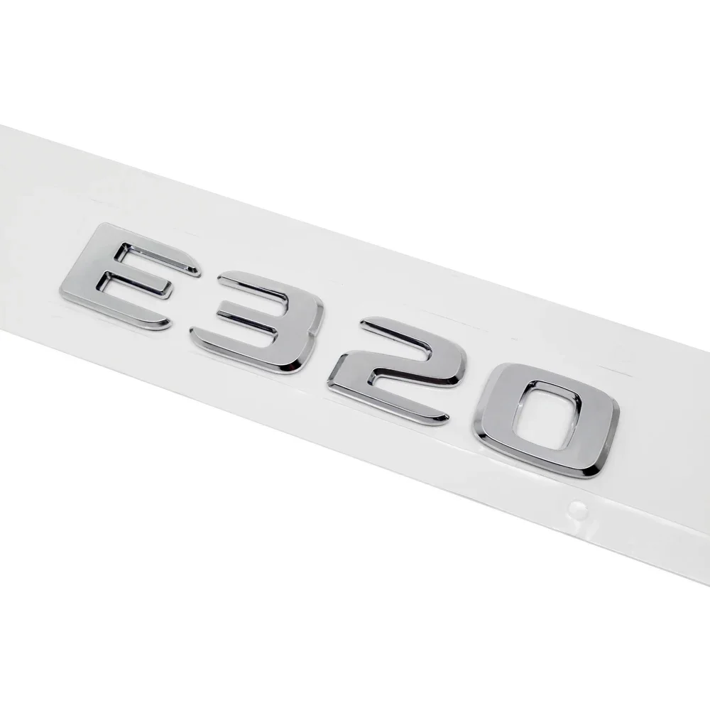 ABS البلاستيك E300 E320 E320L الجذع الخلفي شارة الشعار شعار ملصق لمرسيدس بنز E الفئة W207 W210 W211 W212 W213