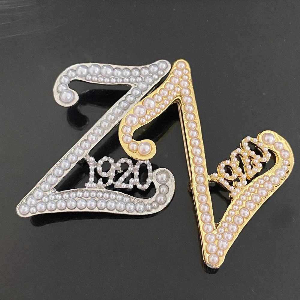 Full Pearl Z 1920 Friendship Brooch