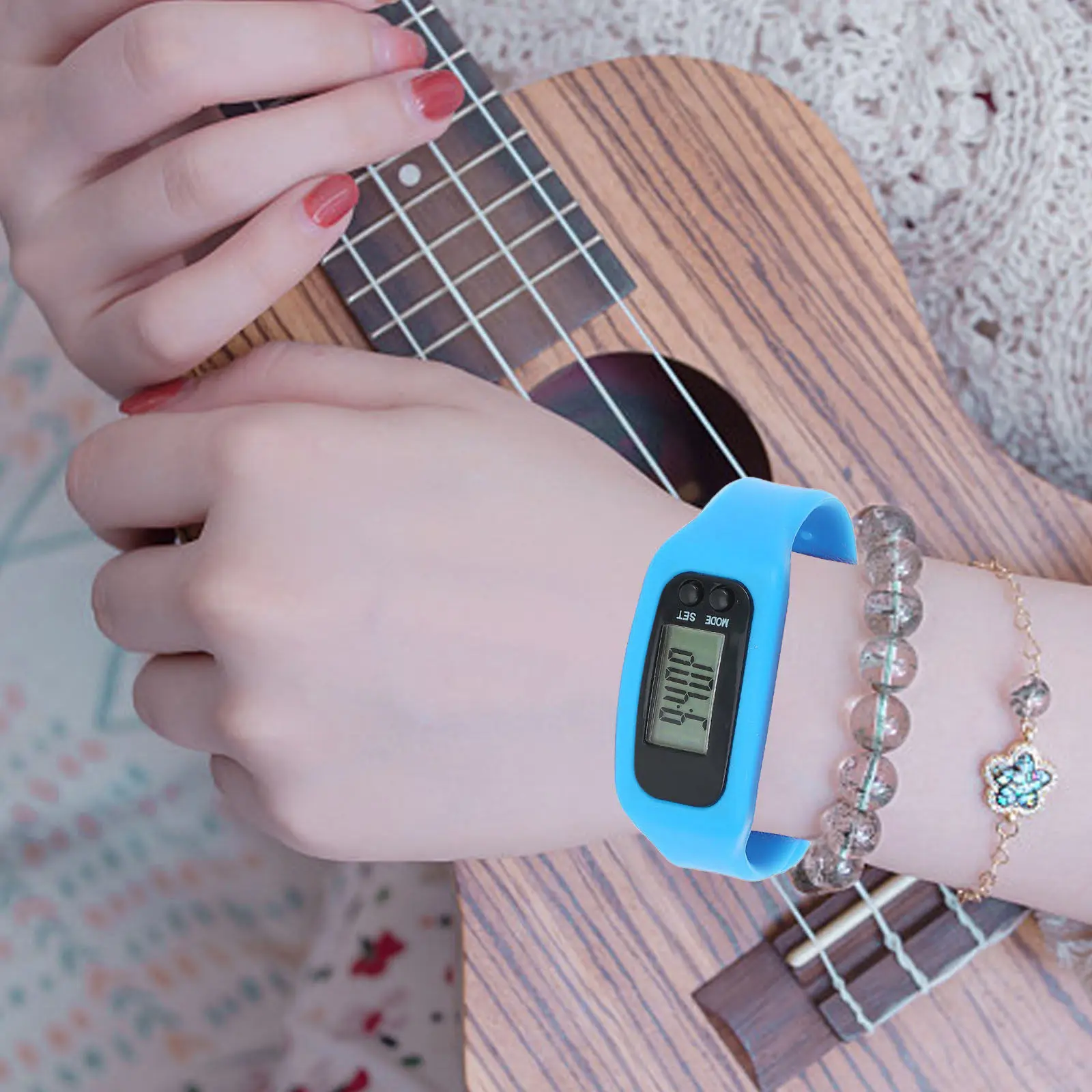 Silicone Wrist Pedometer Watch Step Counter Bracelet Simple Operation Needed Visible Screen Ideal Gift for Elderly