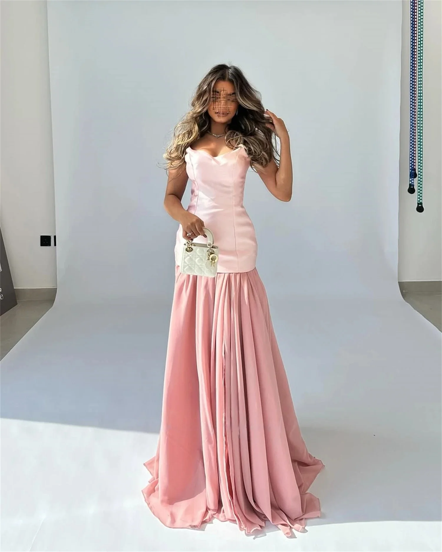 Rosa formelles langes maßgeschneidertes Anlasskleid Abendkleider Pastrol Unisex Jersey Retro Dubai Saudi Arabisch Israel Abschlussball Maßgeschneidert