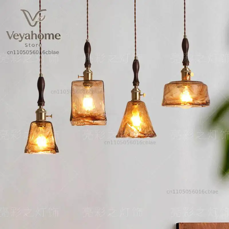Retro glass small chandelier B & B bar, walnut color, bedside promenade light, wabi sanfeng cafe restaurant chandelier