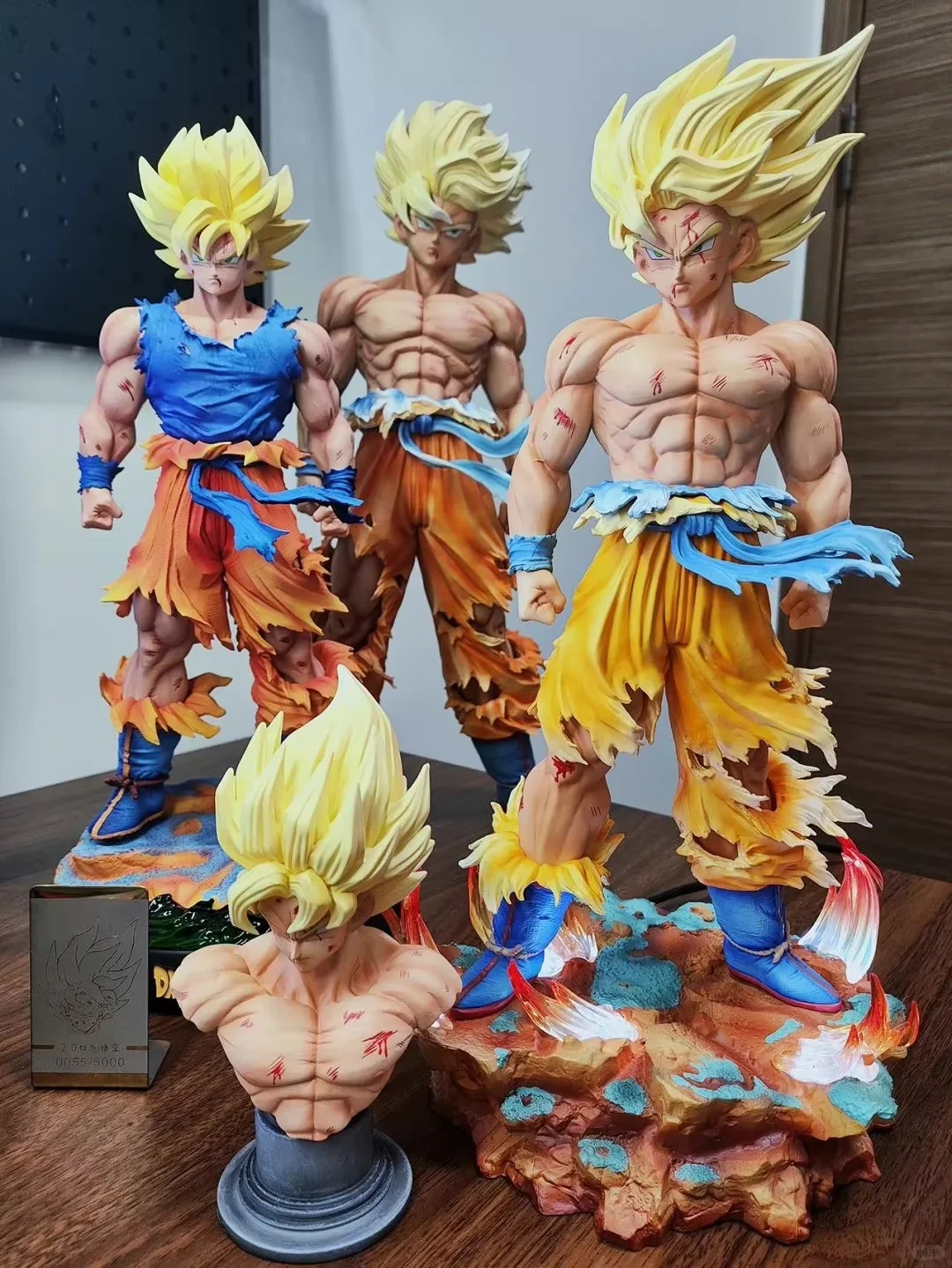 

Dragon Ball Z Son Goku Super Saiyan 2.0 Upgrade Anime Figure Premium Collectible Highly Detailed Model Statue Toy Birthday Gifts
