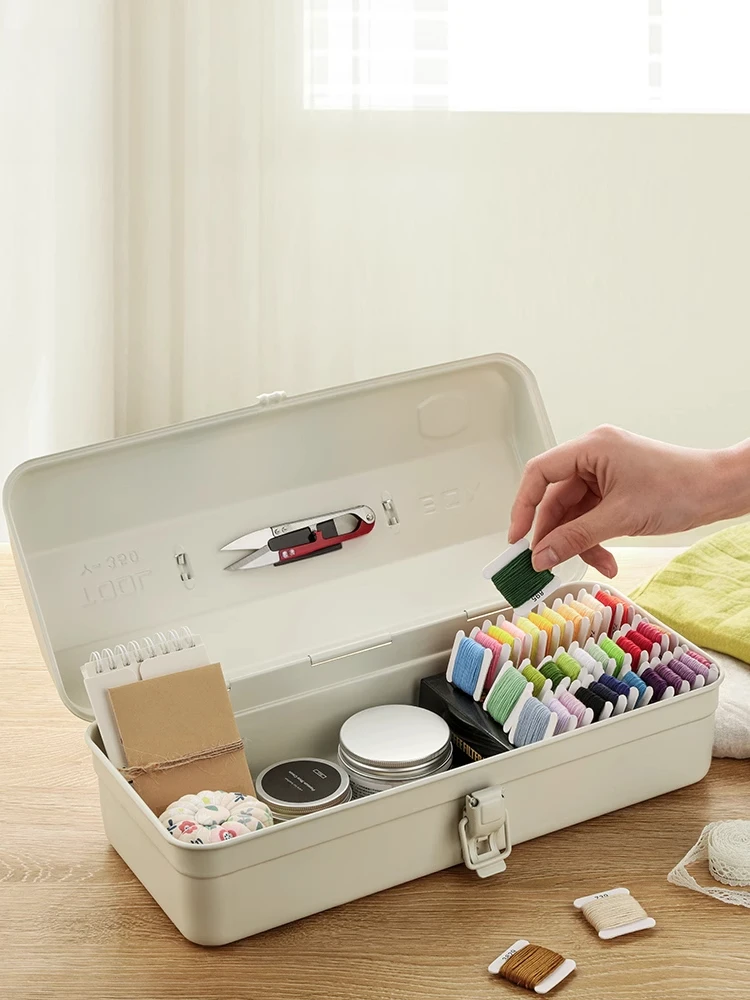 Cassetta degli attrezzi bianca per la casa, scatola di ferro, riparazione hardware per auto portatile