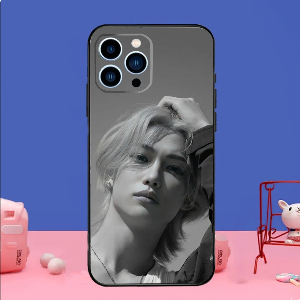 Kpop F-Felix L-Lee Phone Case For iPhone 14,13,12 Mini 11 Pro XR,X,XS,MAX 6S,7,8 Plus Silicone Cover Soft black