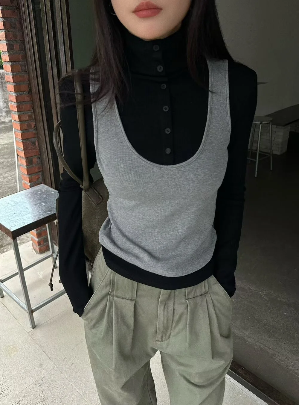 سليم صالح عالية الياقة طويلة Sve تي شيرت اللون Blo التباين تصميم شتاء جديد وصول المرأة تخفيف Sle قطنية عالية الجودة