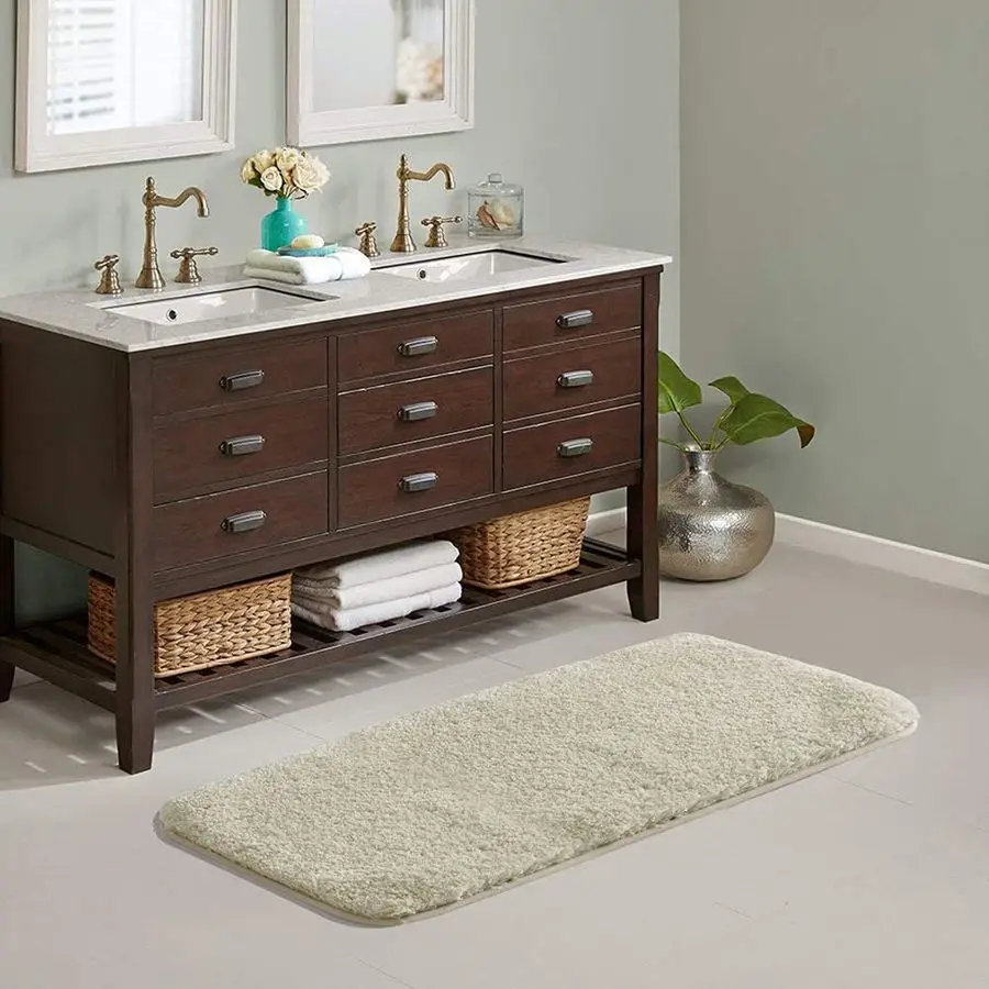 

Большой коврик для ванной, очень мягкий и впитывающий, пушистый, 24 x 60 дюймов, светло-бежевый, из микрофибры, машинная стирка.