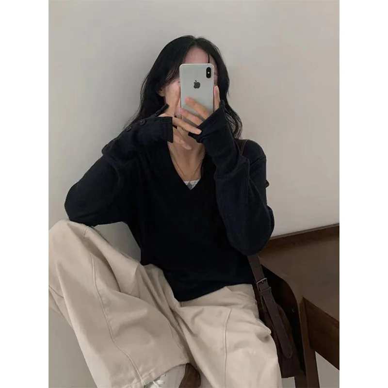 MEXZT Streetwear Grau Pullover Frauen Mode V-ausschnitt Gestrickte Pullover Koreanische Langarm Strickwaren Winter Tasten Design Jumper