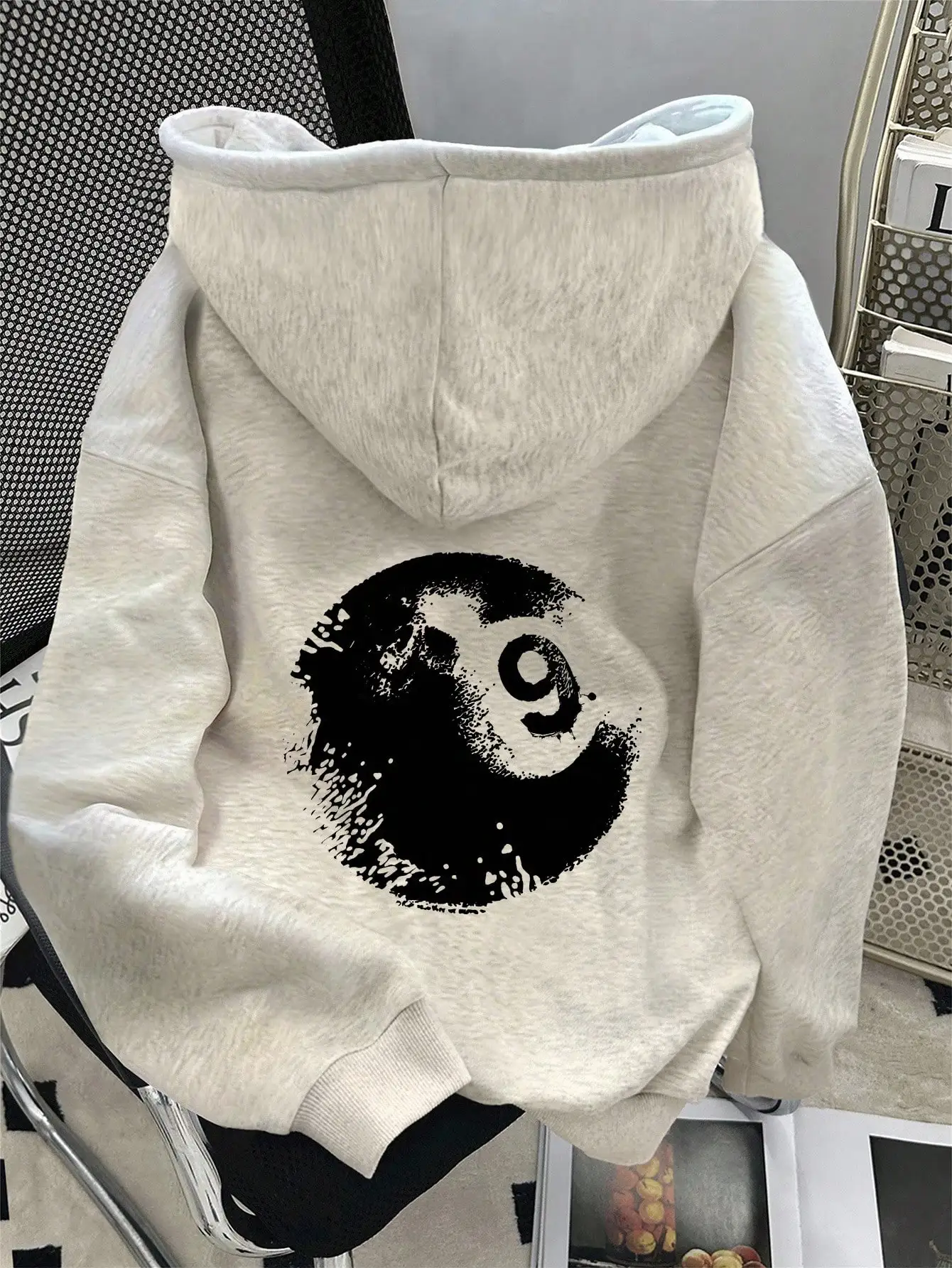 

INAWLY Women's Billiard Print Casual Sweatshirt With Drawstring