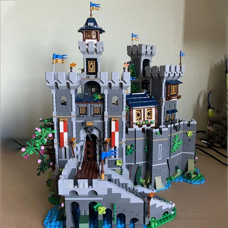 Castelo medieval moc tijolos de construção falcon fortaleza modelo tecnologia de construção blocos modulares construção brinquedo diy presentes do feriado