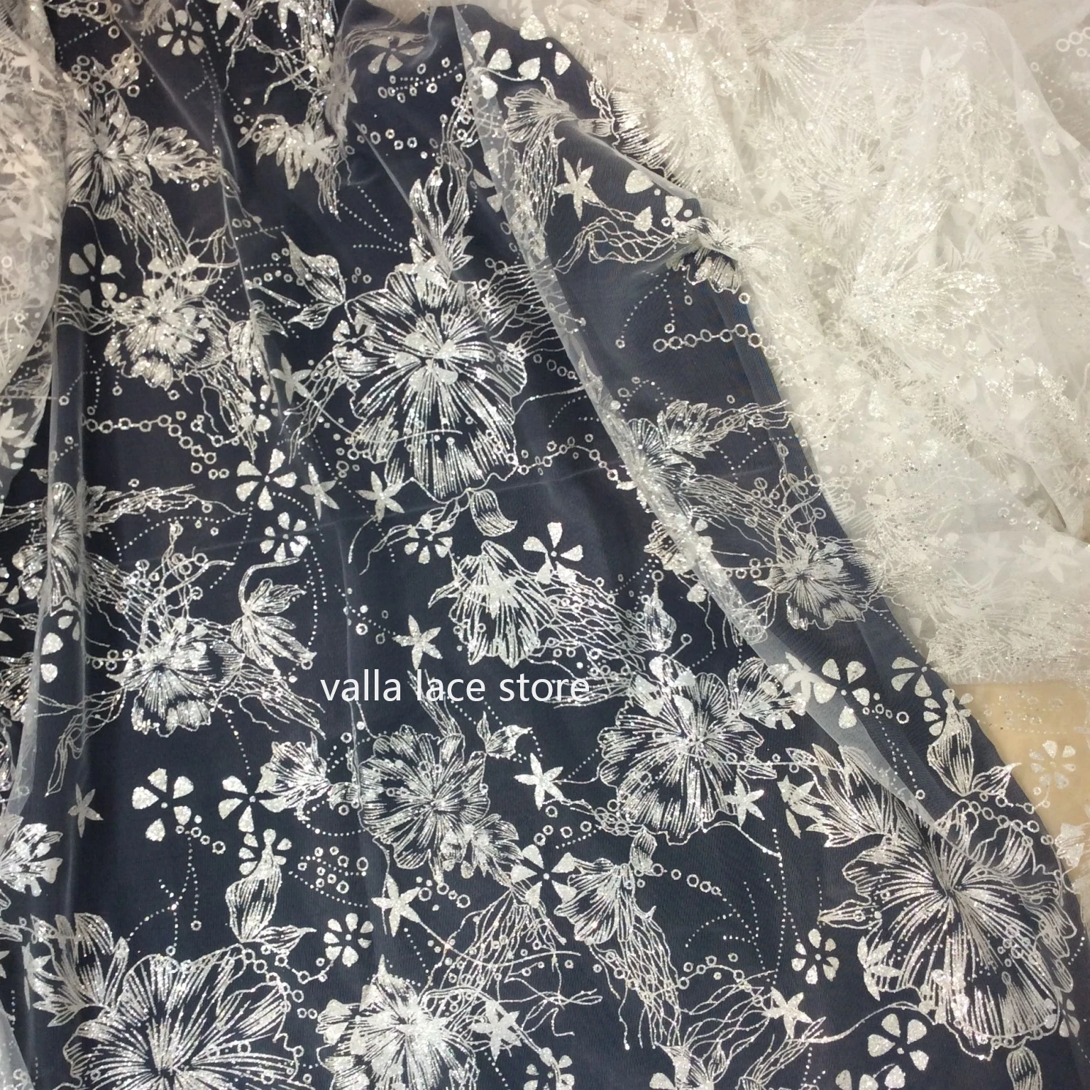 Fabric with Glitter For Wedding Dress NEW Design Big Florals Elegant Lace with Glitters Shiny 1 Meter