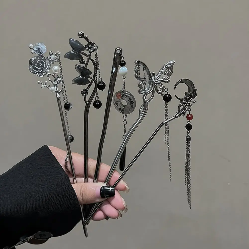 Fashionable Black Butterfly Tassel Hair Stick Chinese Vintage Hairpin Alloy Jewelry Elegant Ornament For Daily Hair Styling