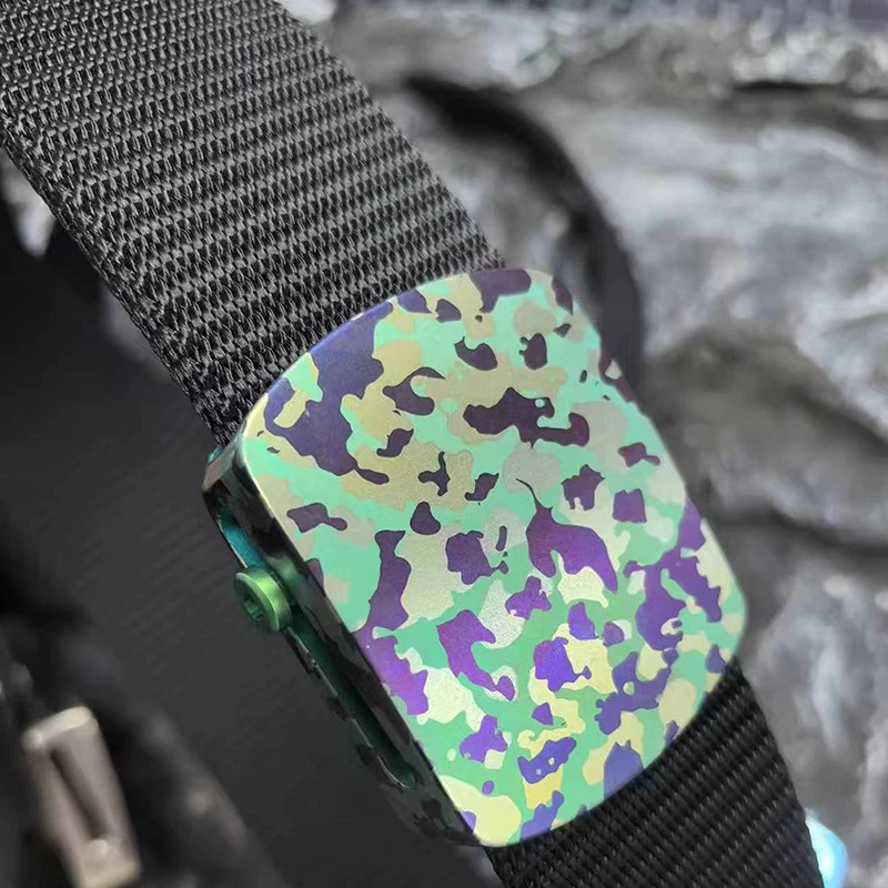 Camouflage Buckle Pure Titanium Roller Leather Automatic Belt Buckle Anti-allergic External Wear Type