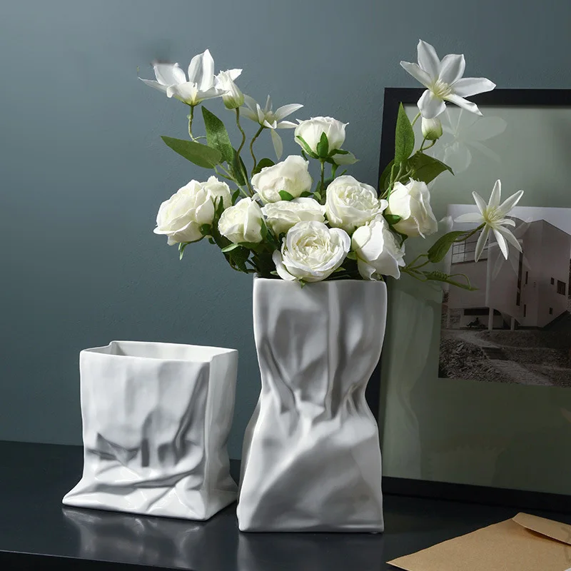 Home Decoration Nordic Ins Modern Ceramics Light Luxury Folded Vase Simple Design Desktop Crafts Flower Arrangement