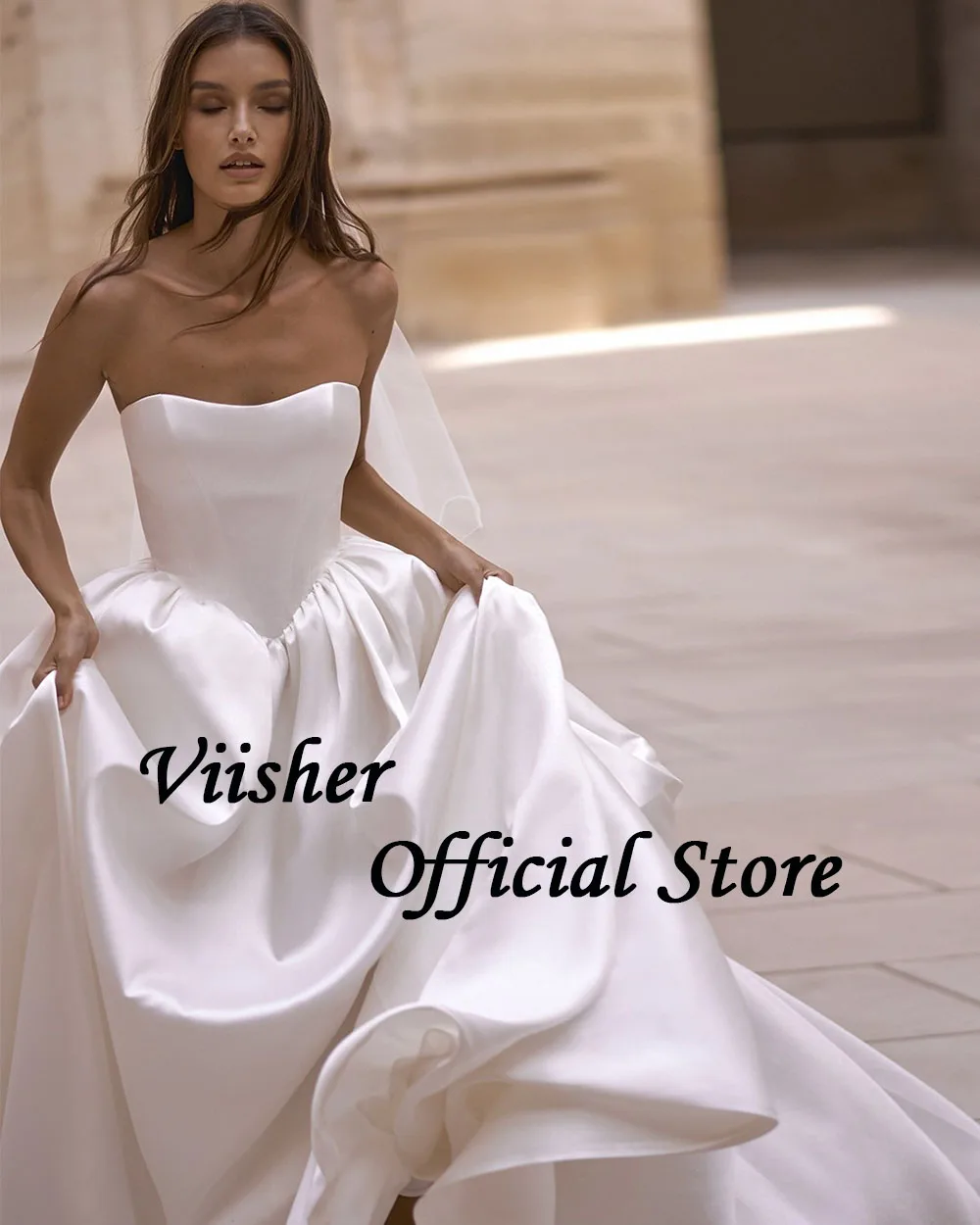 White Satin A Line Wedding Dresses Strapless Long Beach Wedding Bridal Gowns with Train 2023 Customized Bride Dress