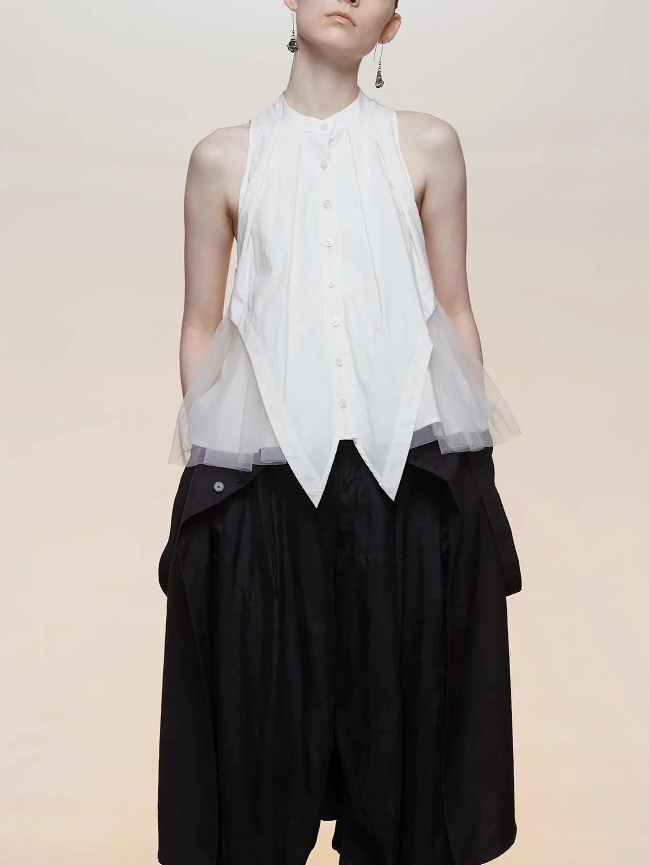 

Coma White Design Sensation Svel irt Waed Cotton round Ne Gentle Puffy Loose Feeling Top Women's Faion Summer