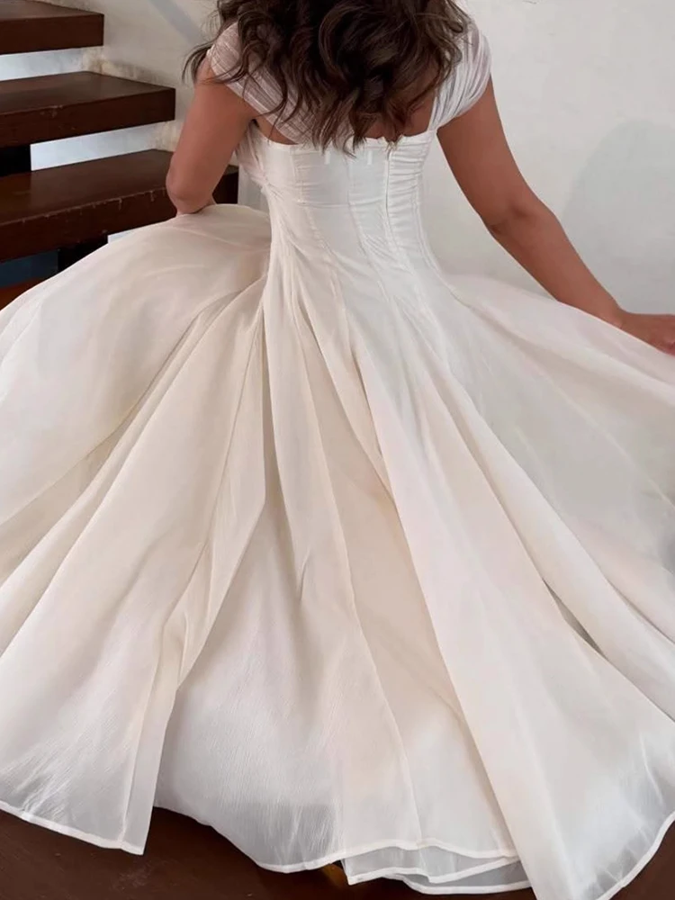 Mode maille évider robe de soirée plissée Sexy bustiers solide arête de poisson taille cintrée robe tempérament élégant grand ourlet robe