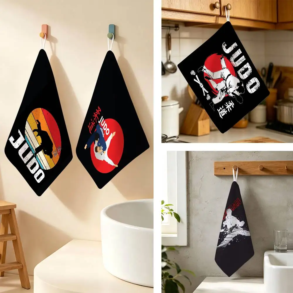 Sports Judo Martial Arts Polyester Cotton Hanging Kitchen Towel Skin Friendly Hand Wiping Towel For Hotel Cafe Household