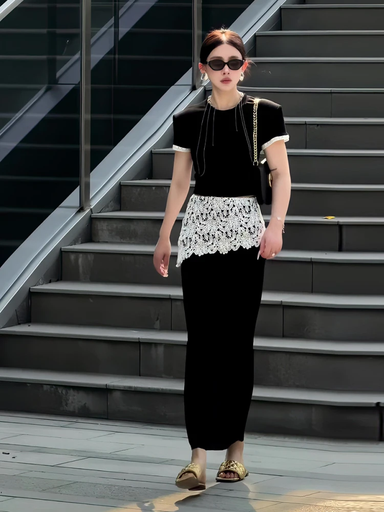 

Black Lace Splice Slim Fit Shoulder Pad T-Shirt And Skirt Set Women's Fashion Summer 2026 Design Sense Outfit