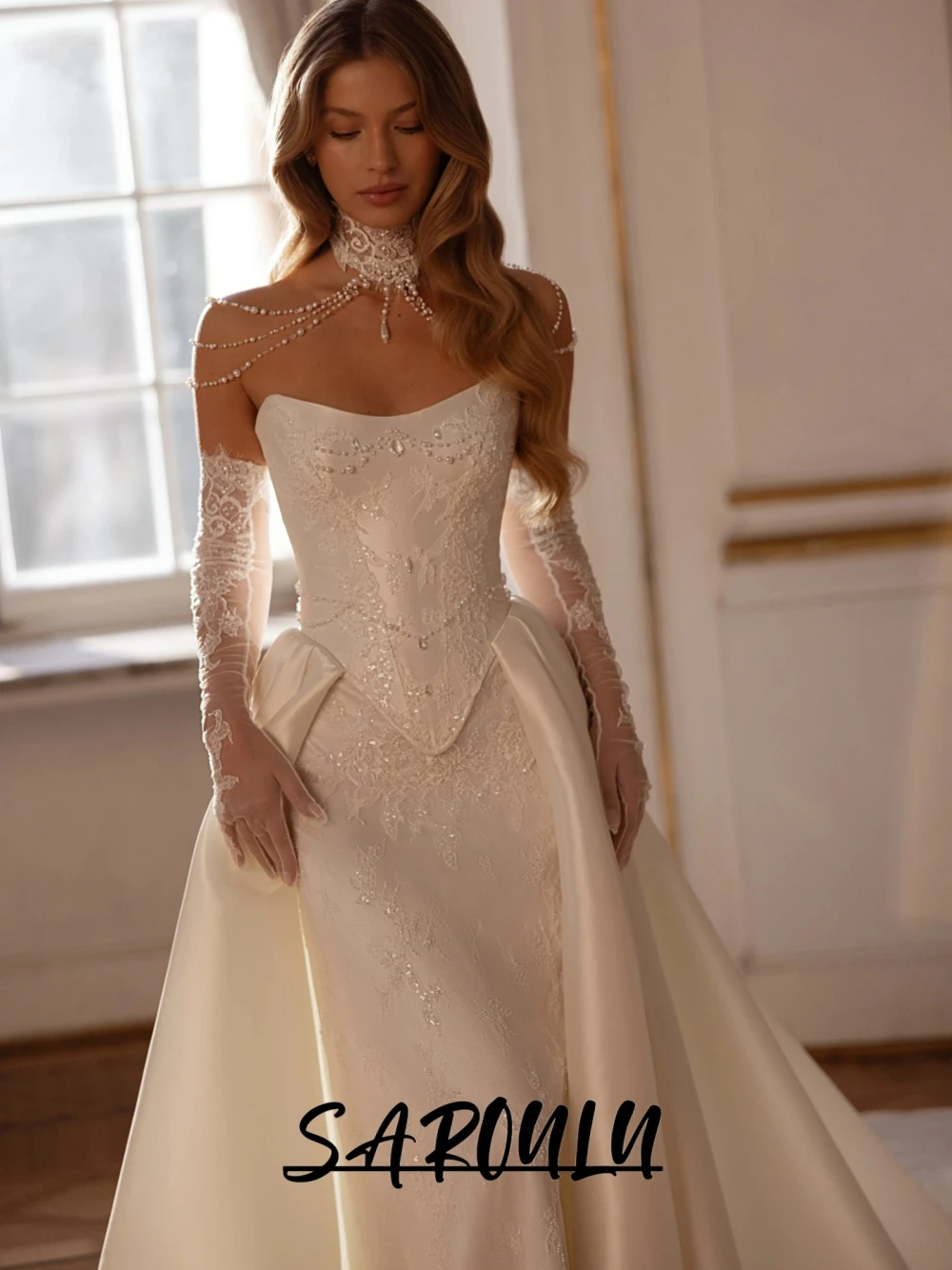 

Stunning Lace Beaded Wedding Dress Classy Princess Strapless 2 in 1 Bridal Gown Satin Delicate Customized Long Train Bride Wear