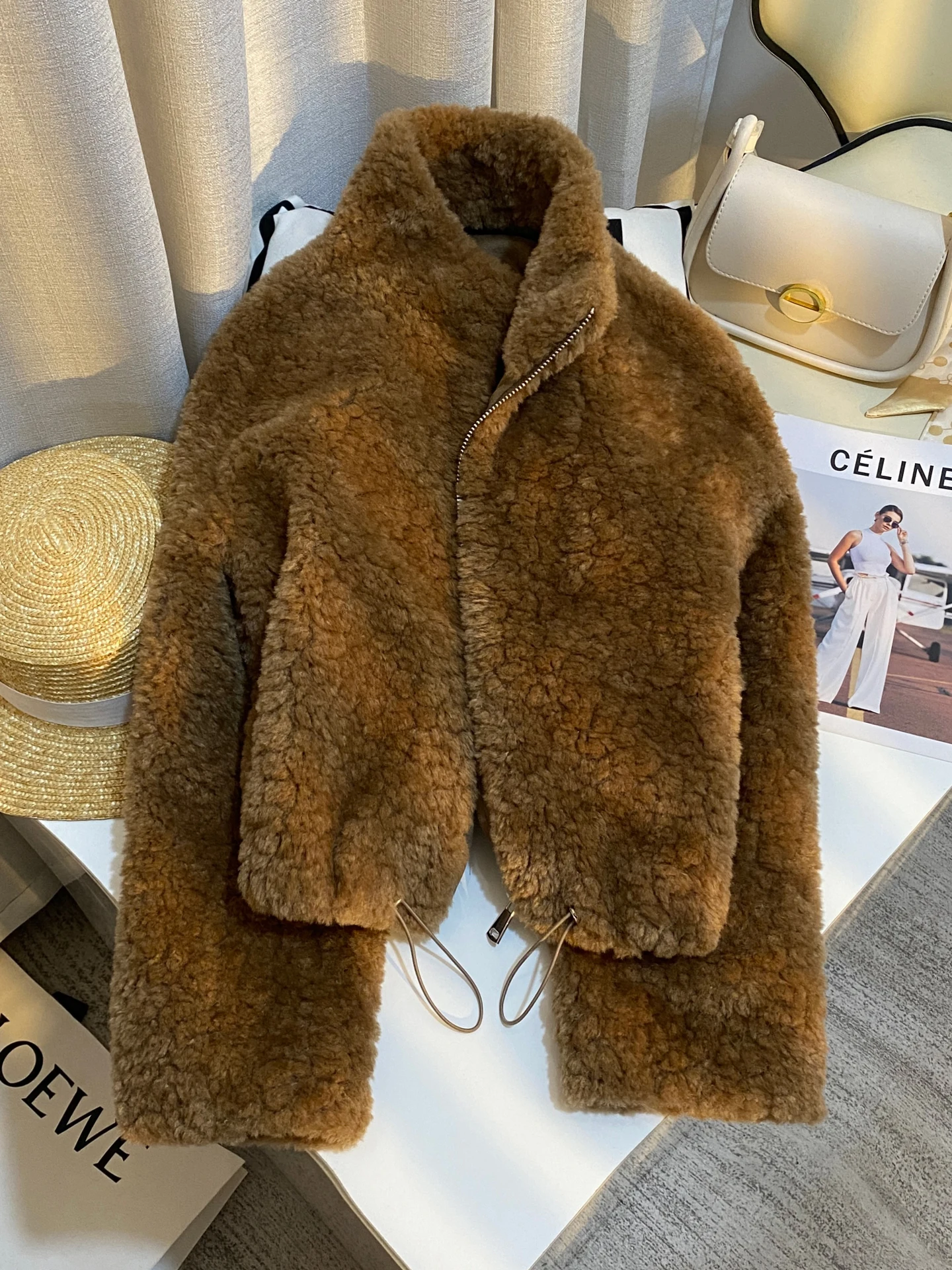 

Cé Brown Lamb Fur ort Jaet Women's Casual Sle Inteated Leather And Fur Coat Warmth Guaranteed for Winter Season