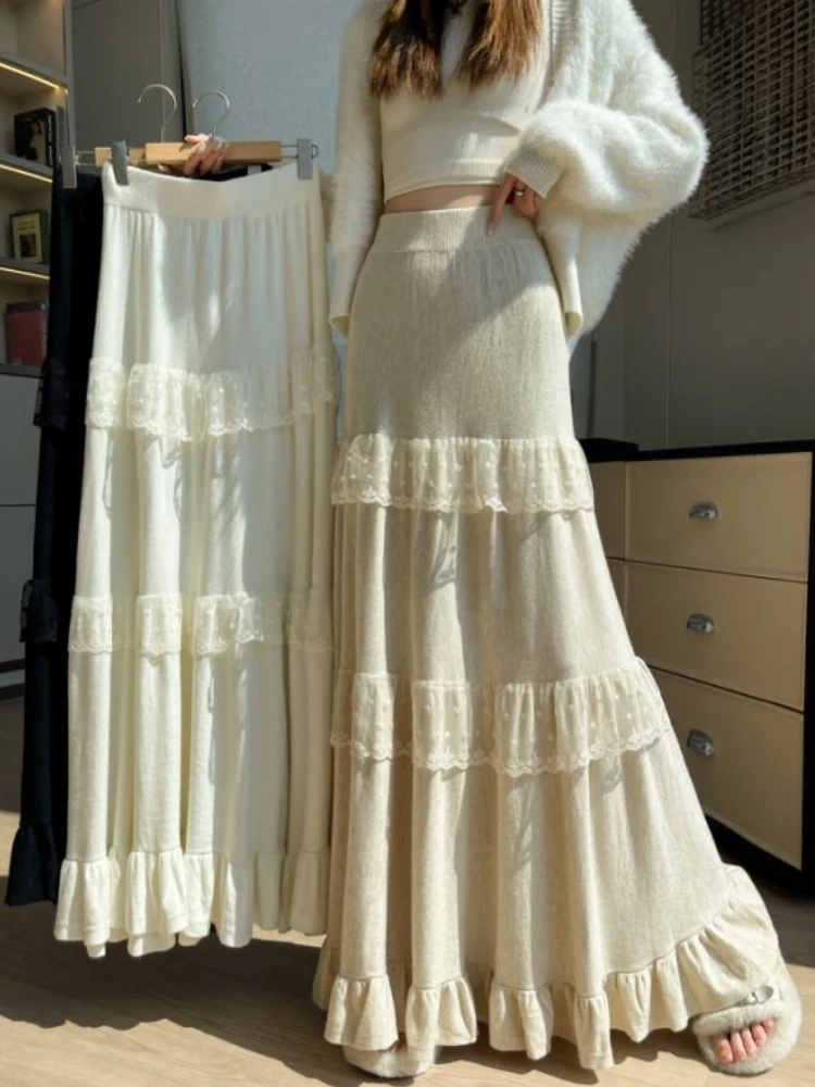ميدي تنورة طويلة المرأة محبوك تنورة 2025 القوطي لوليتا الخريف الشتاء عالية الخصر عالية منخفضة طبقة Ruched الدانتيل كشكش تنورة روك